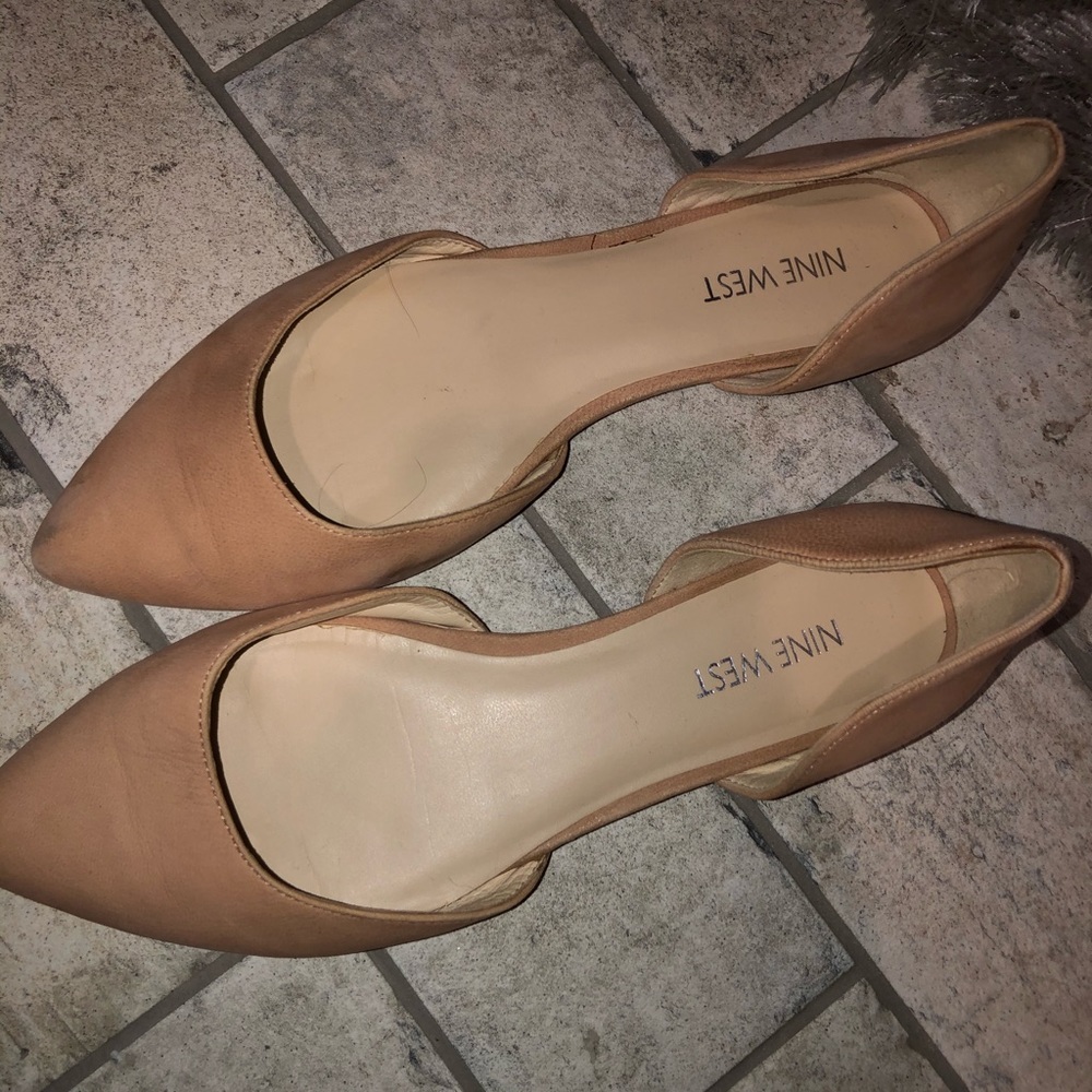 Nine West Women's Nude Flat